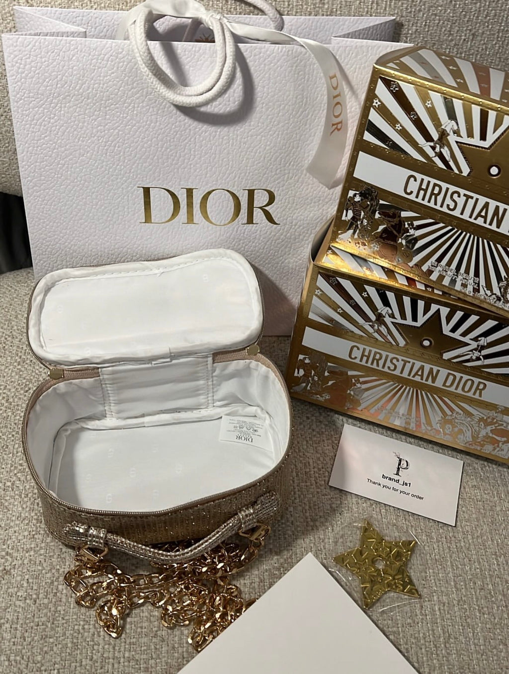 Trousse DIOR fin d’année 2025